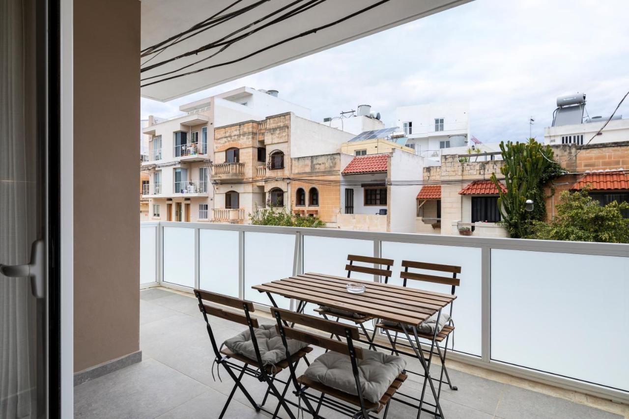 Modern 3Br Stylish Apartment With Large Balcony - Close To St Julians And St Georges Bay Is-Swieqi Esterno foto